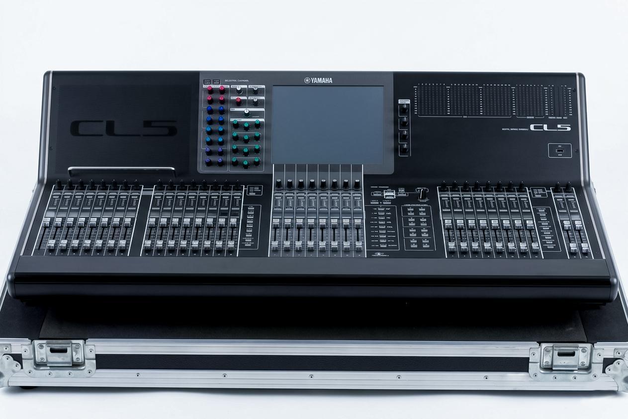 Yamaha CL5 Digital Console