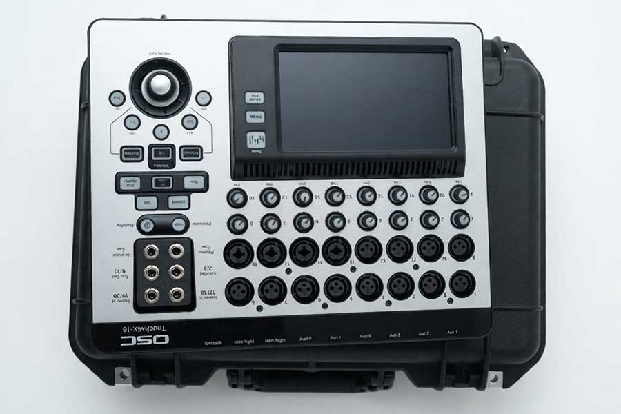 QSC TouchMix-16